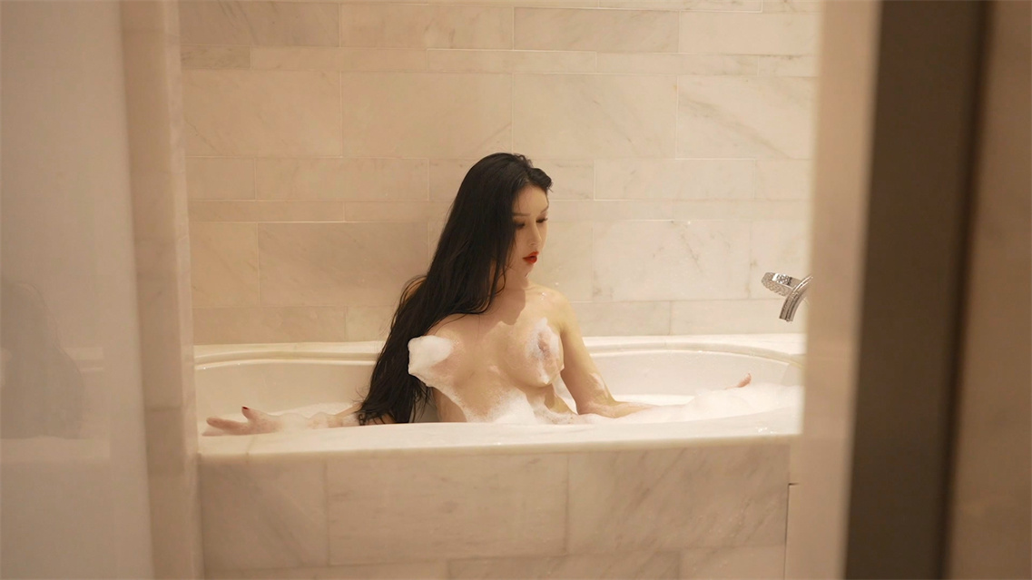 STP26398 【独家珍藏❤️高价300软妹币资源】秀人极品嫩模『田冰冰』浴室情欲绝版大尺度 全裸冲爆超顶级