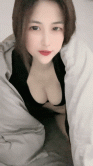 核彈！校花女神【葡萄皮】宿舍大秀~這身材絕了~噴血強推~美妙尤物