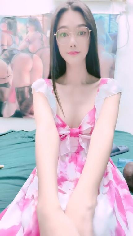 【超頂 媚黑淫趴】黑白配  媚黑日常群p實記 超模大長腿女神皆爲玩物 黑鬼公狗