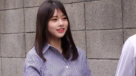 甜美诱惑：青春少女的秘密幻想。- 铃