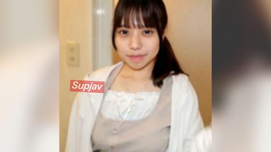 童颜女神大量脸射，纯情外表内心淫荡！