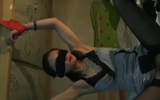 朋友的女友陪我玩