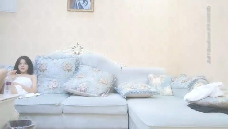 小陈头星选探花再约极品颜值苗条美女第二炮按头口交近距离翘屁股骑乘猛操