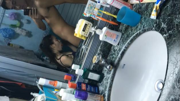 网曝门事件某杂志社封面男模与网红漂亮女友啪啪啪不雅自拍流出无毛b蛮腰雪白肥臀很有撸点1080p原版