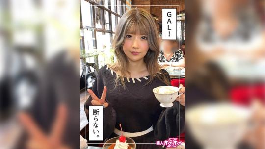 极品巨乳美女，全裸自慰，性感撩人。