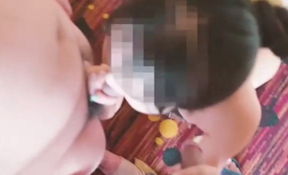 调教女大母狗3P乳夹前后夹击 双洞中出锁喉窒息 Chinese homemade video