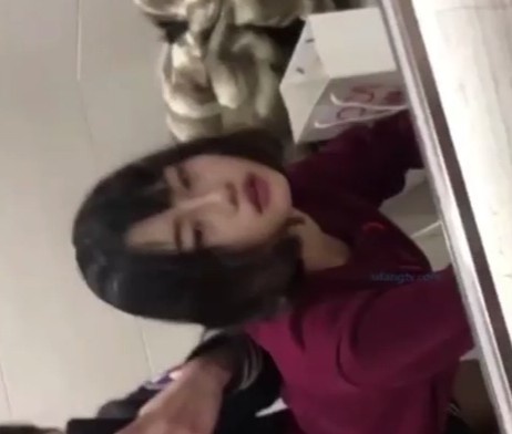 长腿短发36C梨形美乳！和男友突然思想商场试衣间做爱找刺激 Chinese homemade video