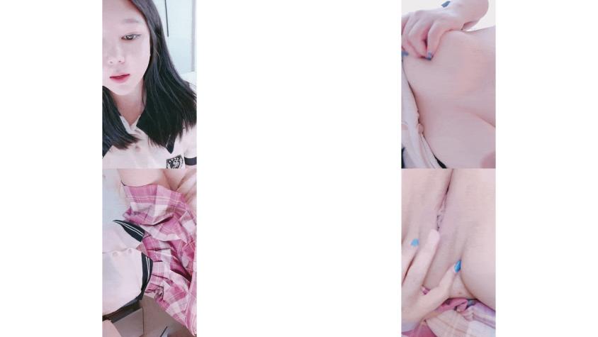 清純jk裝學生妹初下海超高顔值兩個奶子又白又軟撩起裙子露無毛肥逼掰開特寫洞洞很緊緻