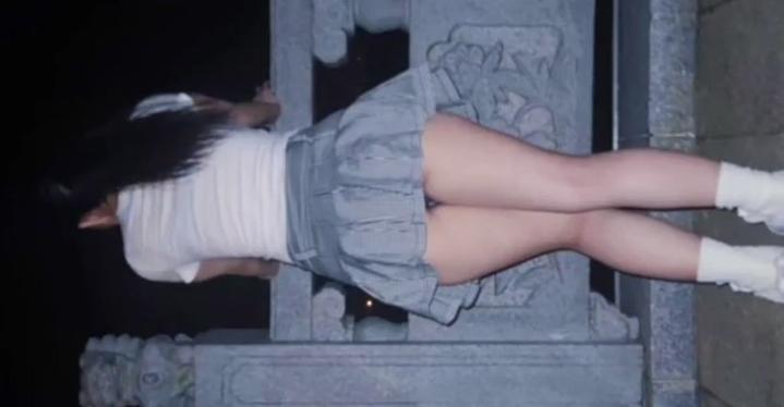 跨年酒店开门肏，4分20秒转战阳台；11分0秒房门大开，欢迎观战！ Chinese homemade video