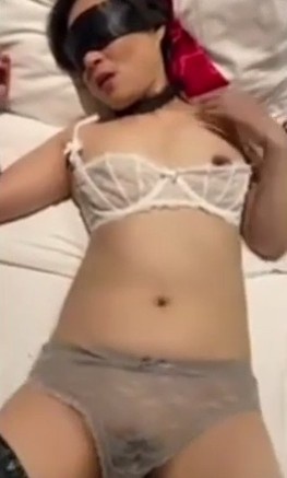 已婚老师极品人妻和炮友啪啪，爆草骚穴抽插不断 Chinese homemade video