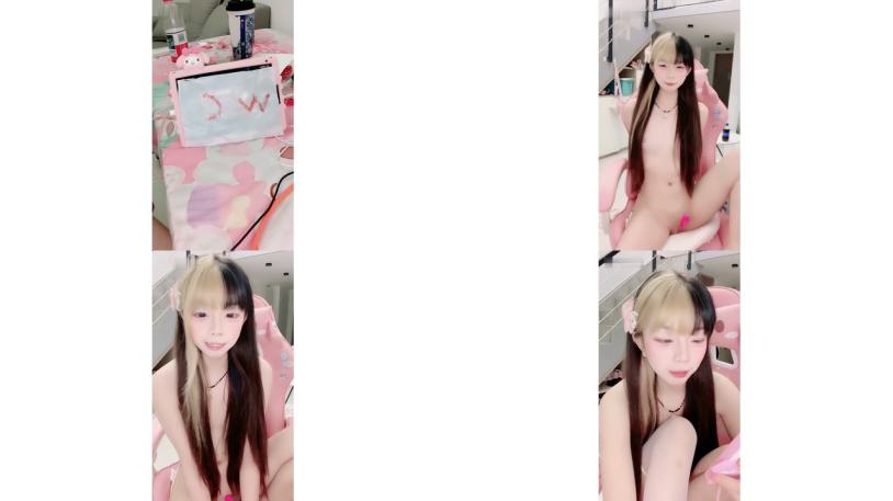 小萝莉尕尕 极品嫩穴又粉又嫩又紧 ， 身材颜值都很不错的极品小妹全程露脸大秀直播 脱光了听狼友指挥揉奶玩逼2