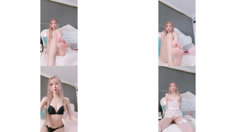 高颜值网红女神 终于用道具了 假鸡巴道具自慰坐莲骑乘媚态百出3