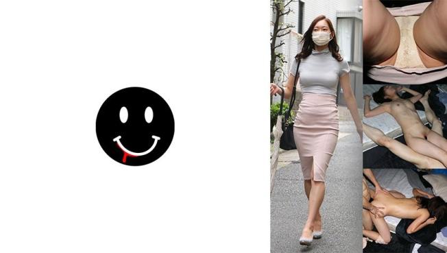 细腰超瘦腹肌妹子