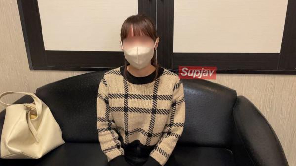 26岁精英女大学生！异色经历美女被干到腿软狂喷，全身压上钉子般猛捅活塞狂射海量中出