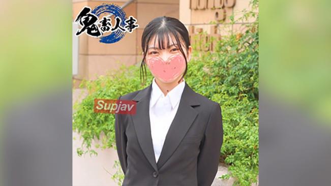 即刻喷潮狂潮！求职忙碌的炮友西装诱惑太新鲜，穿衣猛干直接生中出！