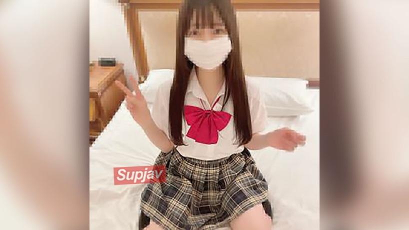 超火爆偶像团体F分队当家花旦18岁真菜酱镜头前首秀被狂干！！