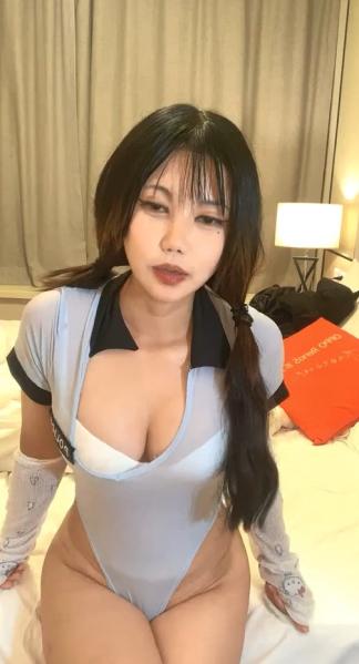 黑丝爆乳装 周榜第二的女神【江浙沪1】D罩杯粉嫩尤物  无毛白虎  画质清晰 香艳劲爆