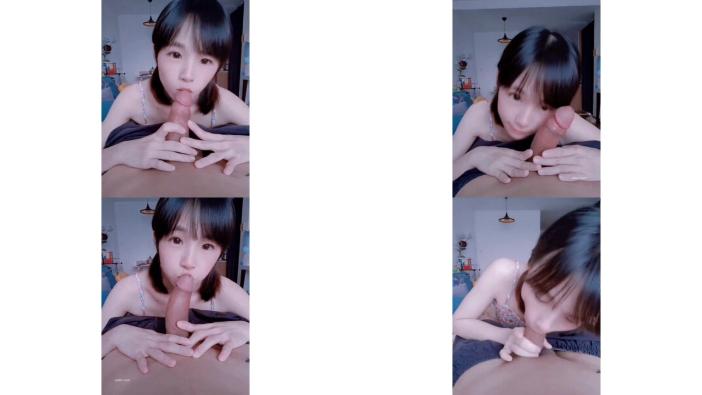 漂亮萌妹子在家吃鸡 无敌可爱的乖宝宝 看着这清澈的小眼神就射了 别说被口了 一泻千里 吃的一滴不剩