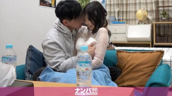搭讪高手房间隐藏拍摄296，App匹配白皙纤细美女带回家 二之宫理惠奈