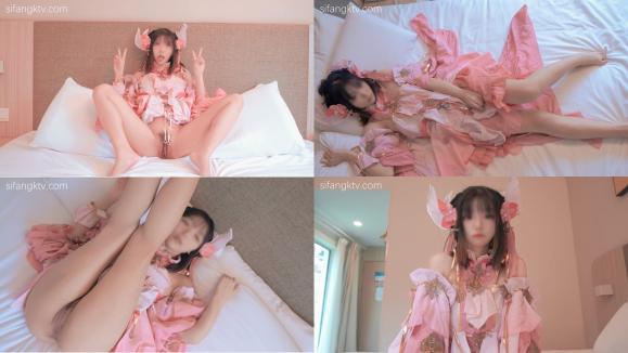 宅男女神福利极品百变萝莉型嫩妹反差婊小余cos甄姬 游园惊梦多节大头水晶棒紫薇惨叫77