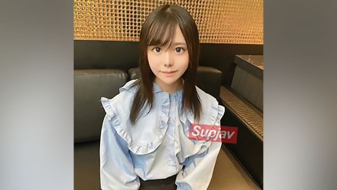 爆乳抖音网红女主播为25万粉丝疯狂直播性爱-2