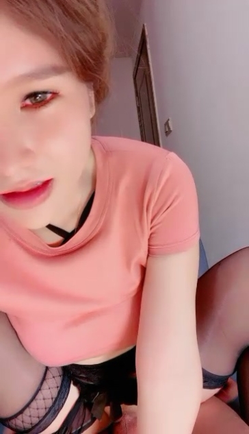 女主播白虎大神回归，网红脸妹子，无套肛交，口交啪啪操逼